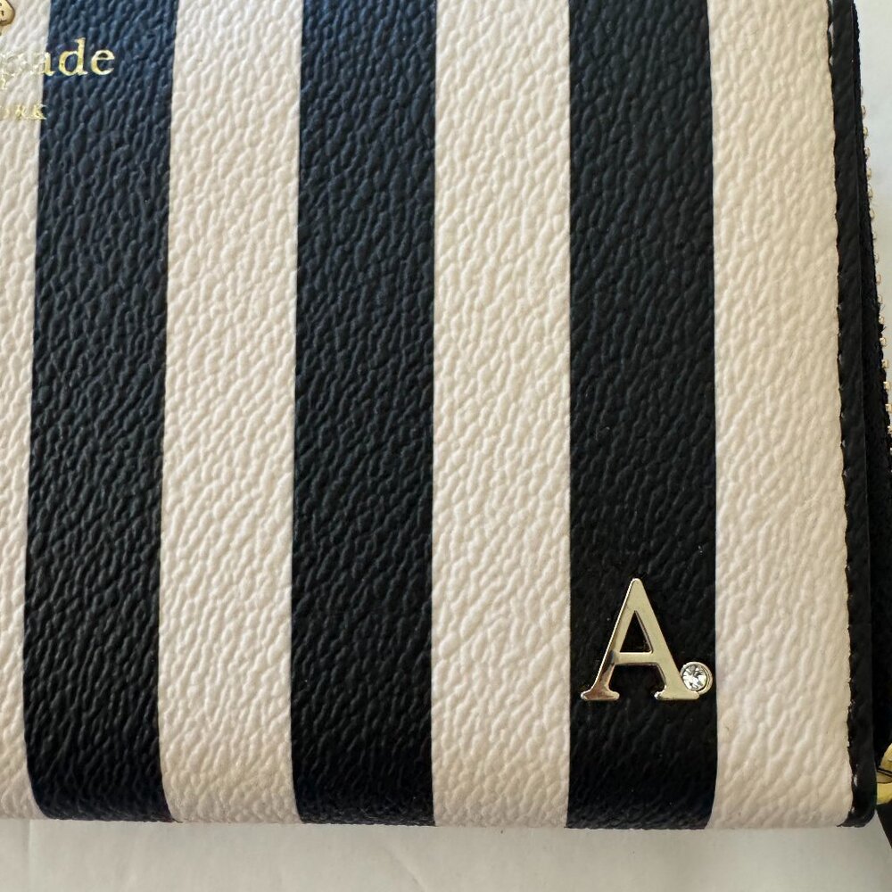 kate spade Striped Wallet - Picture 3 of 7